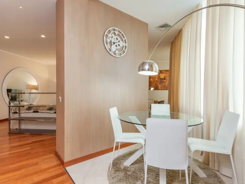 DLF Midtown Plaza, Moti Nagar - photo 17