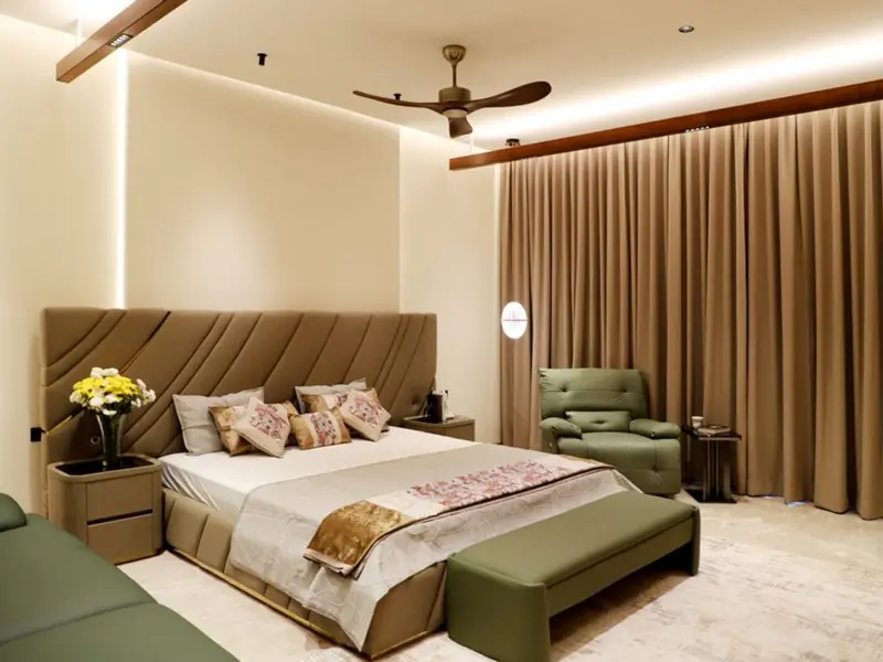 DLF Star Mall - photo 17