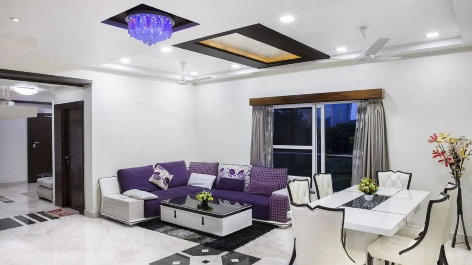 Sector 18, Noida